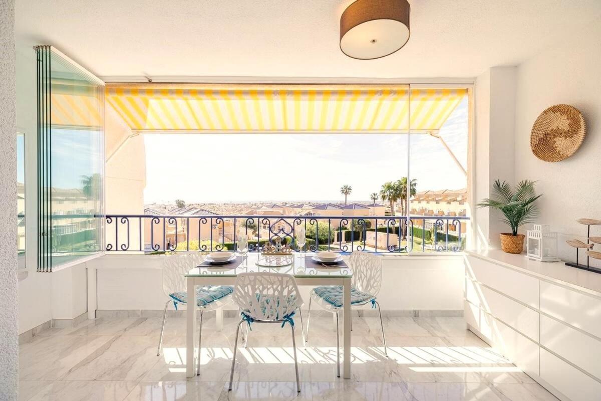 Penthouse Bellavista With Sea Views Lejlighed Torrevieja Eksteriør billede