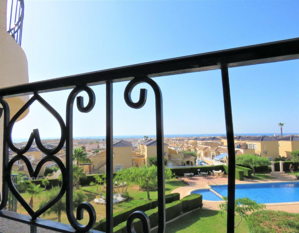 Penthouse Bellavista With Sea Views Lejlighed Torrevieja Eksteriør billede